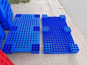 Pallet-nhua-600-1000-12mm