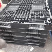 Pallet-nhua-1100-1300-120mm