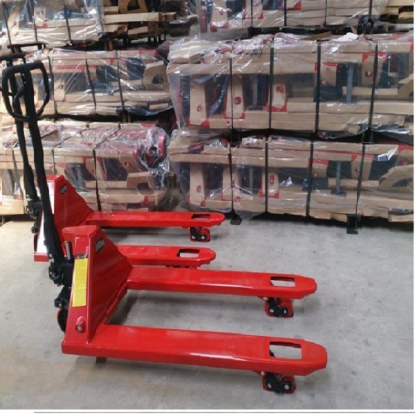 xe-nang-tay-thap-2-tan