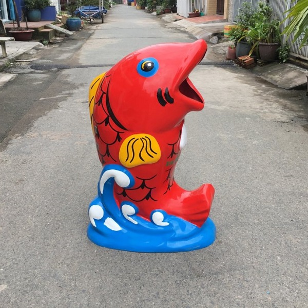 thung-rac-hinh-ca-chep