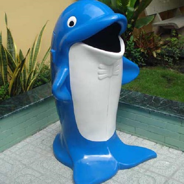 thung-rac-hinh-ca-heo