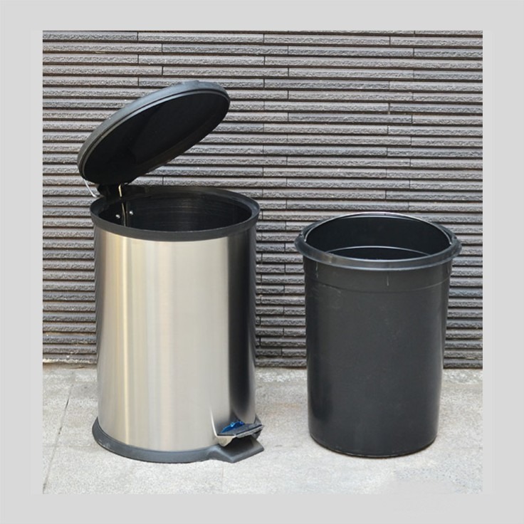 Thùng rác inox đạp chân 5l